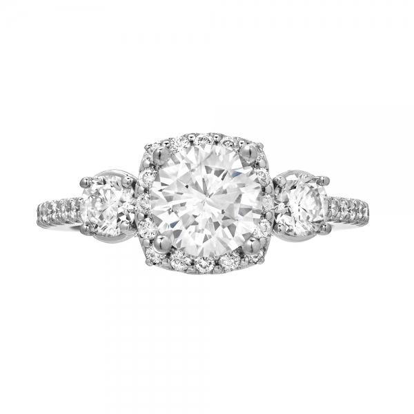 custom engagement ring design